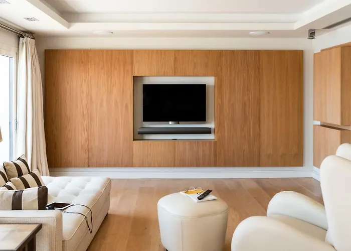 Villa Serenity By Buenavilla